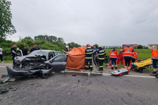 Gombáspusztai baleset: nem sikerült megmenteni a 3 éves kislány életét - Helyszíni képek