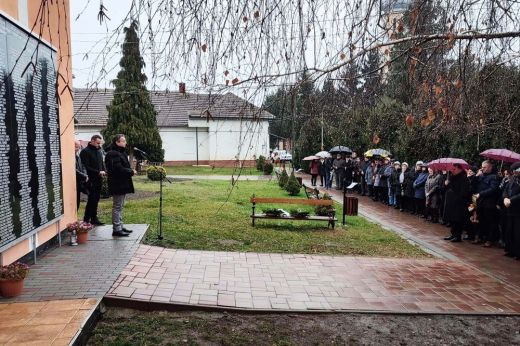 Csanálosi deportáltakról emlékeztek meg