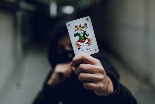 A pénznél többet is veszíthetsz: az online szerencsejáték pszichológiai hatásai Magyarországon