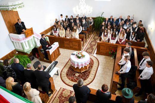 Hármas ünnepség Batizon