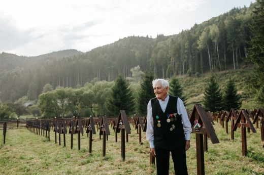 Magyar szemmel fotópályázat 3. – Kézenfogva. Szatmáriak jelentkezését is várják!
