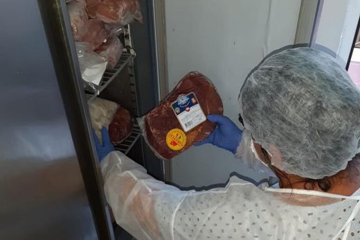 Szigorú ellenőrzések: több mint 80 kilogramm élelmiszert és 1000 tojást foglalt le a DSVSA
