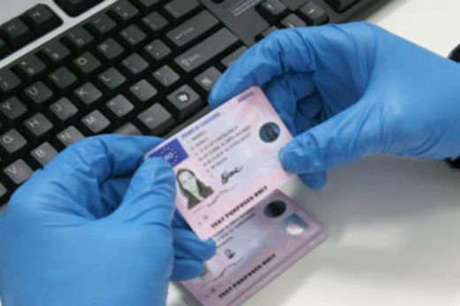 Ha 72 órán belül nem készül el a laborvizsgálat eredménye, a sofőr visszakapja a jogosítványát