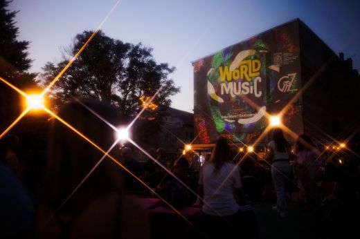 Nyárzáró világzenei fiesta Szatmárnémeti szívében