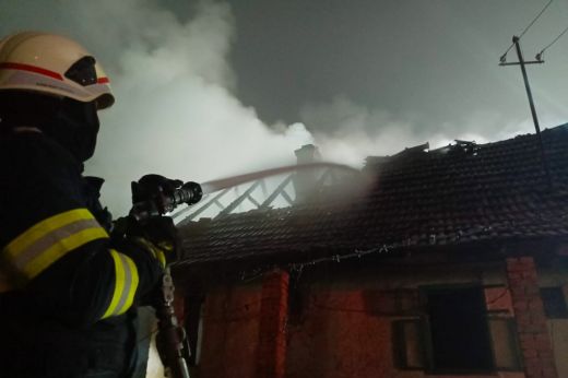 Saját otthonában égett halálra egy férfi Óváriban. Megállapították, mi okozta a tüzet!