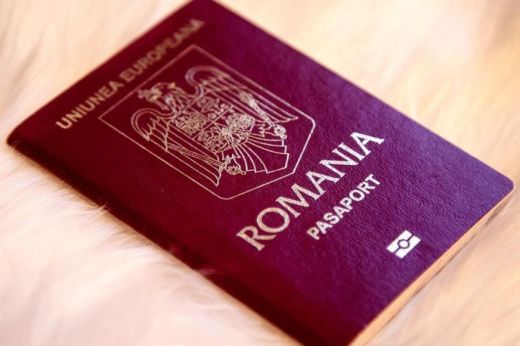 Az ukrán háború első évében 10.000-rel több útlevelet igényeltek a Szatmár megyeiek