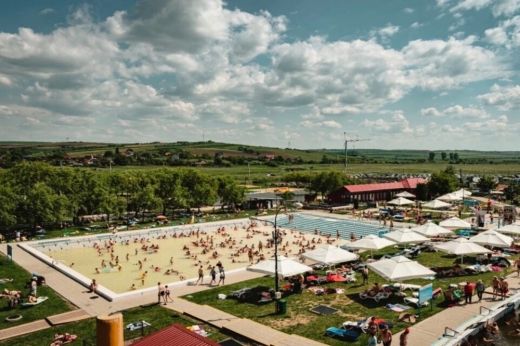 Tasnád a „2025 Év Úticélja” verseny döntősei között