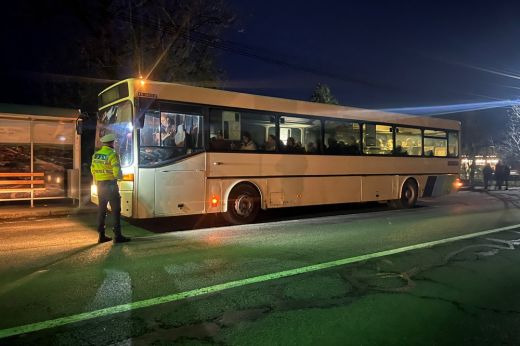 Buszokat ellenőrzött péntek reggel a rendőrség