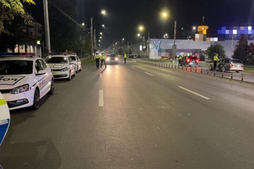 Székkel csaptak fejbe egy 17 éves fiút az egyik szatmári benzinkúton