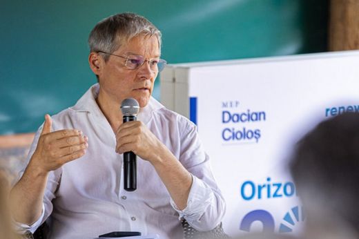 Cioloş: a schengeni kérdés megoldásáig Romániának élnie kellene vétójogával az uniós ügyekben