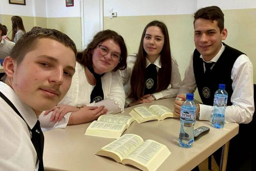 Harmadik lett a Református Gimnázium csapata a Református Kollégiumok Országos Bibliaismereti Vetélkedőjén