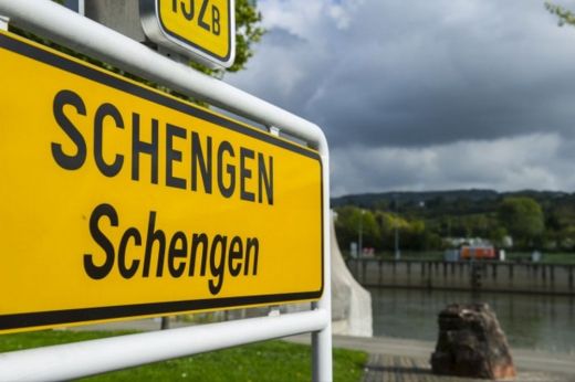 Az Európai Néppárt határozatban sürgeti Románia és Bulgária Schengen csatlakozását