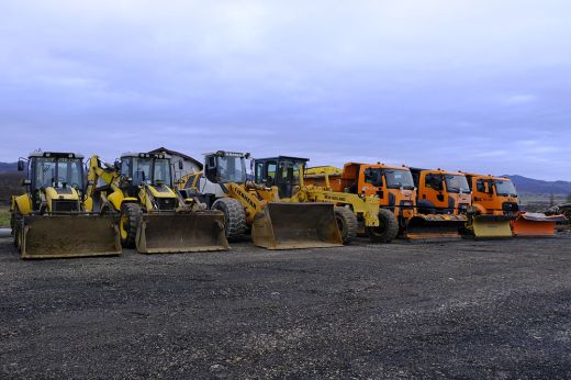 Készen áll a megye: 61 hóeltakarító gép várja a bevetést az idei téli szezonban