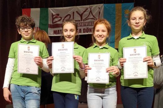 Hám János Líceum csapata továbbjutott a Bolyai Matematika Csapatverseny nemzetközi szakaszára