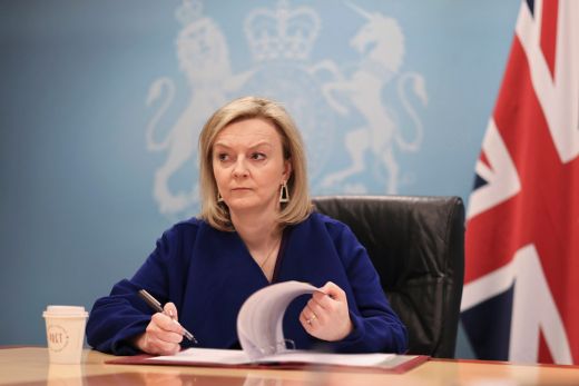 Átveszi a miniszterelnöki tisztséget Liz Truss, a brit Konzervatív Párt új vezetője