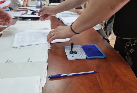 Az EP 21 óra 15 perckor közzéteszi az európai szintű becslését az új Európai Parlament összetételéről