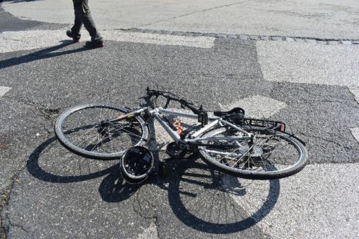 Kerékpárost sodort el egy fiatal sofőr Mikolában