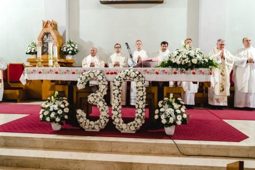 A szatmárnémeti Szentlélek templom felszentelésének 30-ik évfordulója