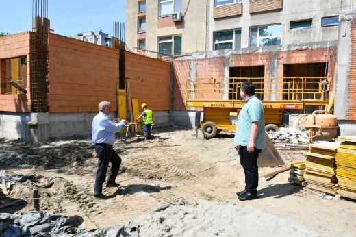 Jó ütemben haladnak a sürgősségi osztály bővítési és korszerűsítési munkálatai