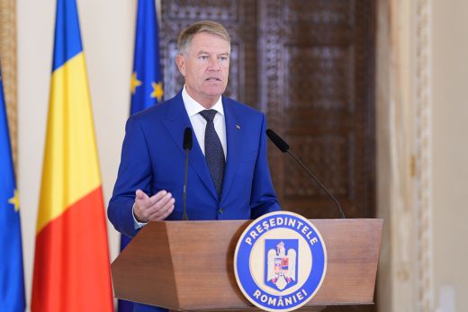 Kihirdette az államfő a törvényt: a megyeszékhelyek polgármesterei is hozzáférhetnek a nemzetbiztonságot érintő információkhoz