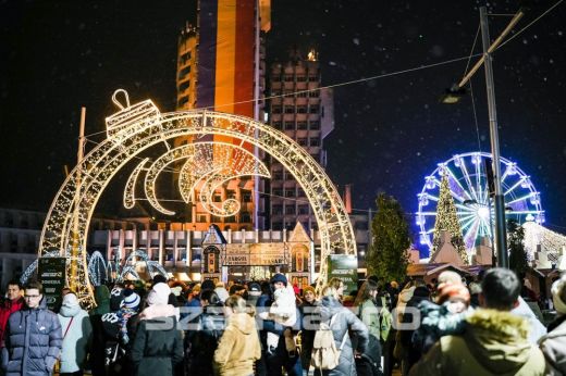 Ünnepi program a karácsonyi vásárban is