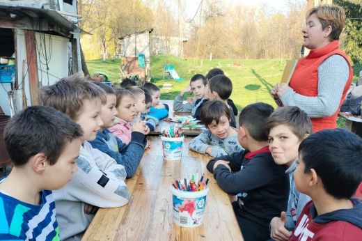Tartós élelmiszerekkel segítené a Segíts te is Egyesület a felkarolt családokat