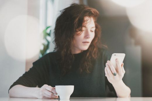 Új telefonod mellé új előfizetés is járt? Így őrizheted meg a telefonszámod, ha szolgáltatót váltottál!