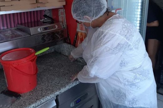Gazdák és gyorséttermek a hatóság célkeresztjében