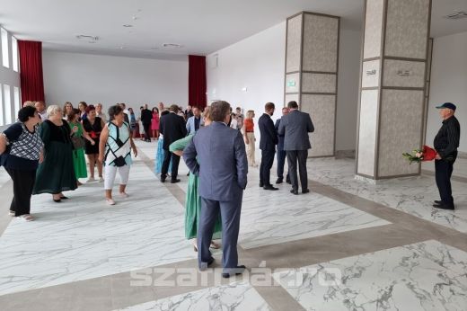VII. Avas Kapuja Fesztivál: Most először léphették át az újvárosi lakosok a felújított kultúrotthon ajtaját