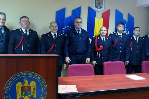 Előléptetésekkel ünnepelt a Szamos Katasztrófavédelmi Felügyelőség