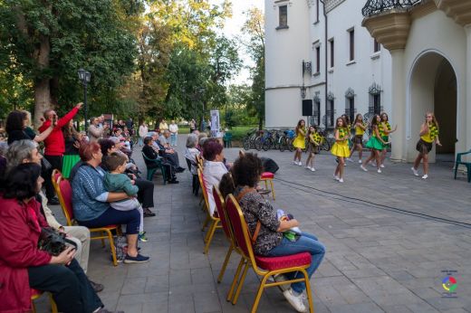 Az időseket ünneplik Nagykárolyban