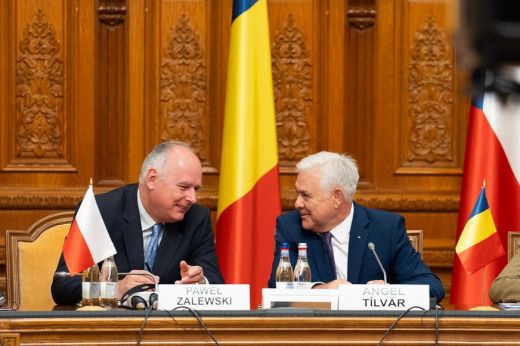 A védelmi miniszter szerint erőteljes választ kell adni az orosz drónok és rakéták légtérsértéseire