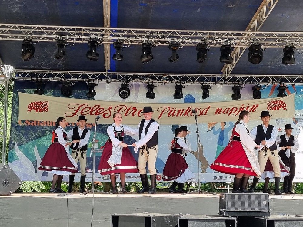 XI. Jeles Piros Pünkösd Napja neptancgala
