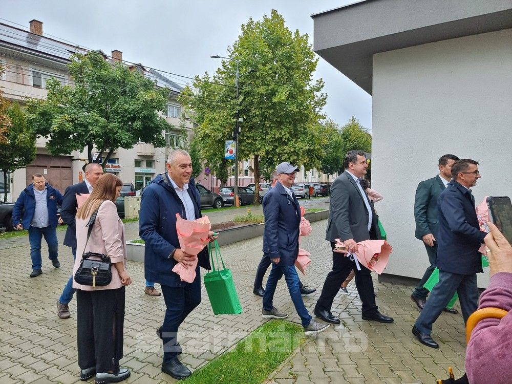 RMDSZ jelölt dosszié letétele 2024