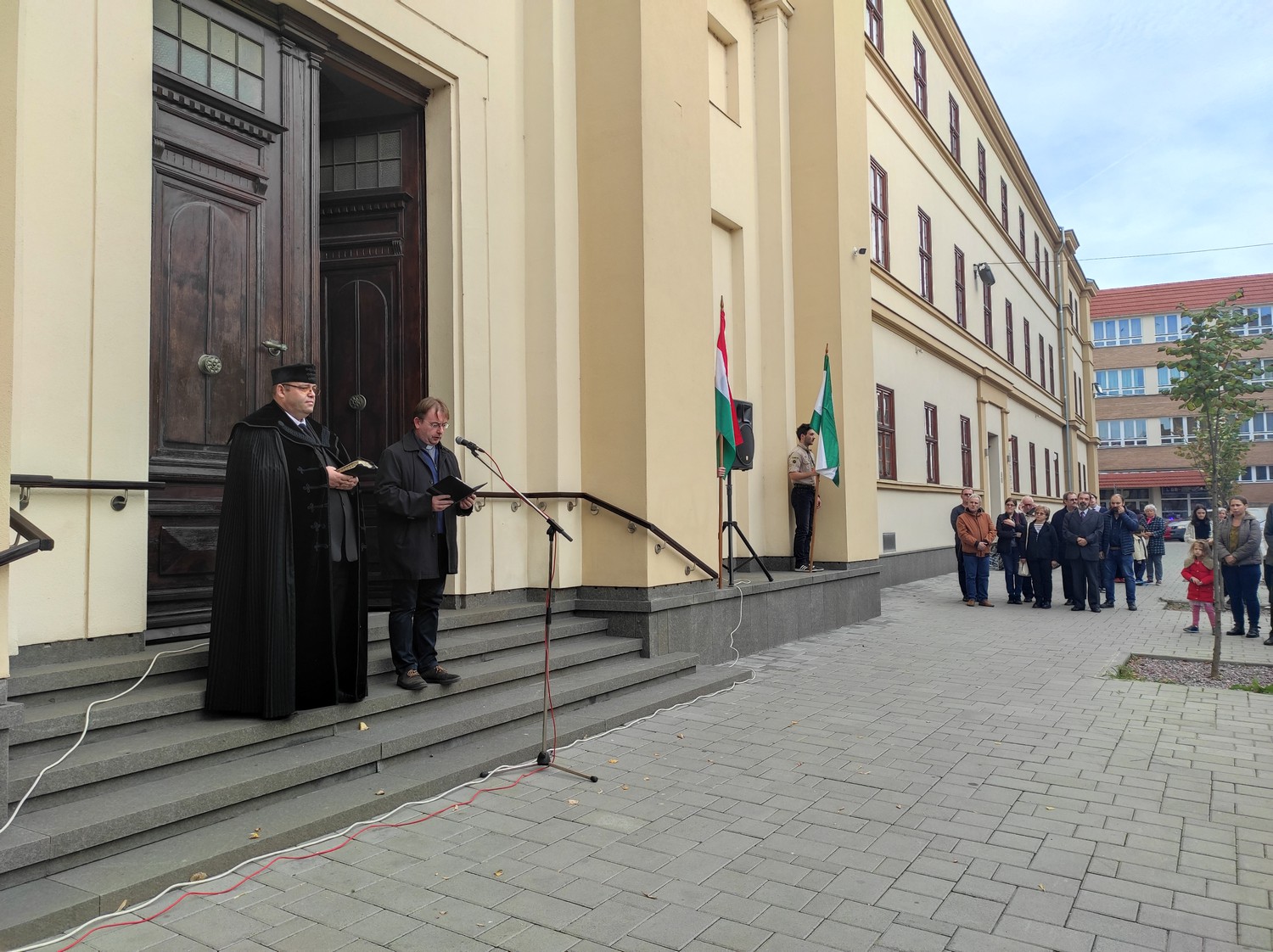 Ilyés Csaba római katolikus lelkész és Szilágyi István Róbert református lelkipásztor